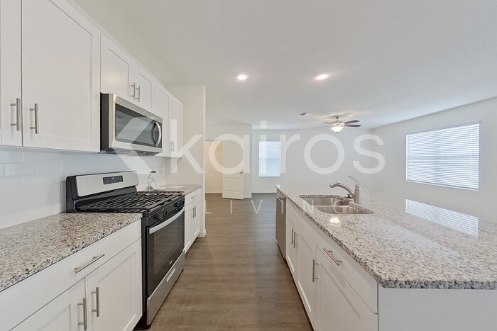 Building Photo - 32020 Katelin Cir