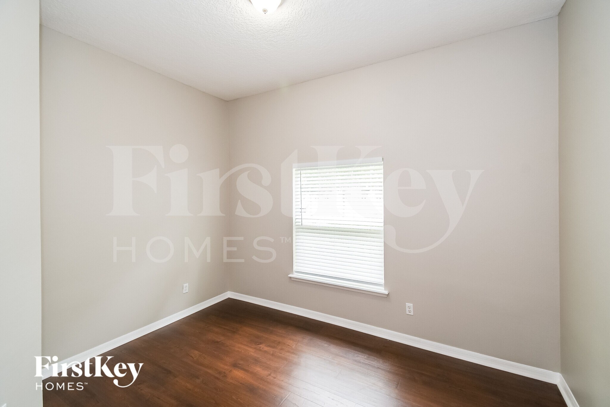 Building Photo - 761 Turkey Point Dr