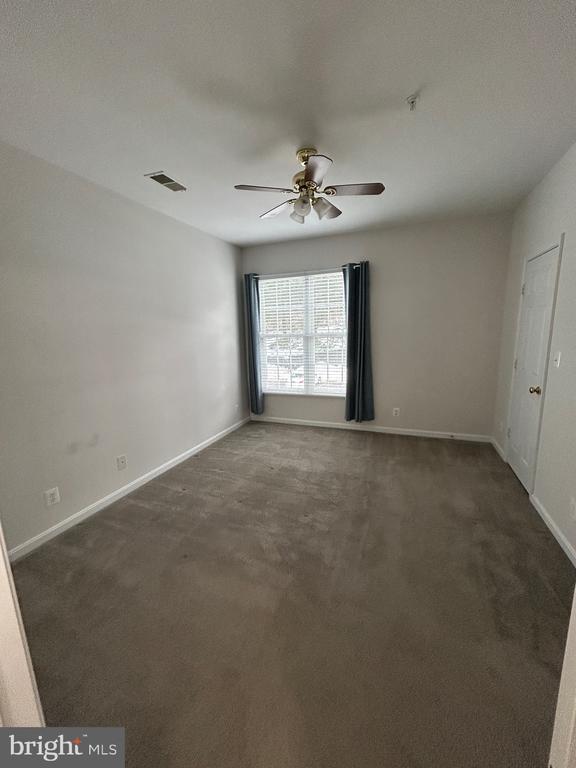 Building Photo - 46614 Drysdale Terrace