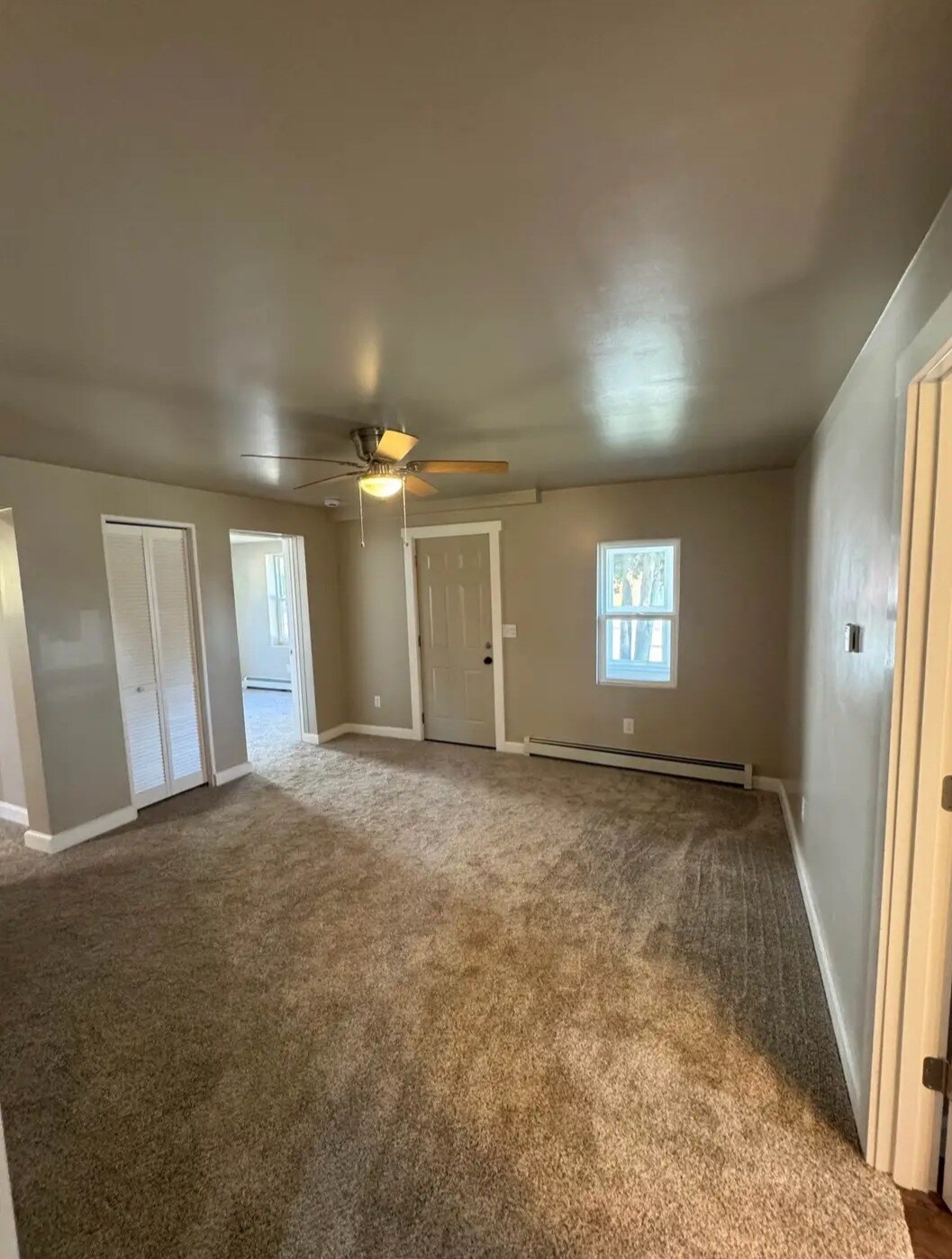 Building Photo - 1026 S 3rd Ave