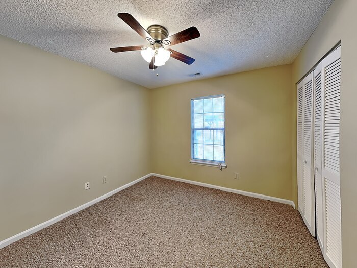 Building Photo - 8501 Quarry Rd