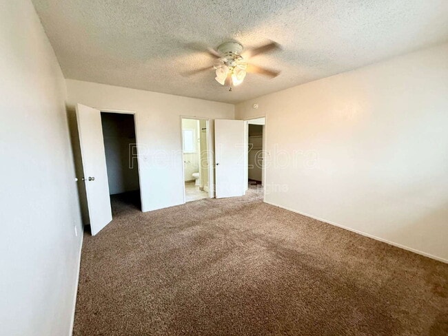 Building Photo - 1248 W 19th St