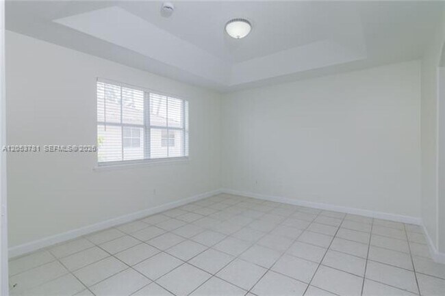 Building Photo - 3126 NW 101st Ct