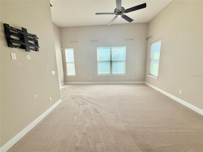 Building Photo - 11646 Hampstead St