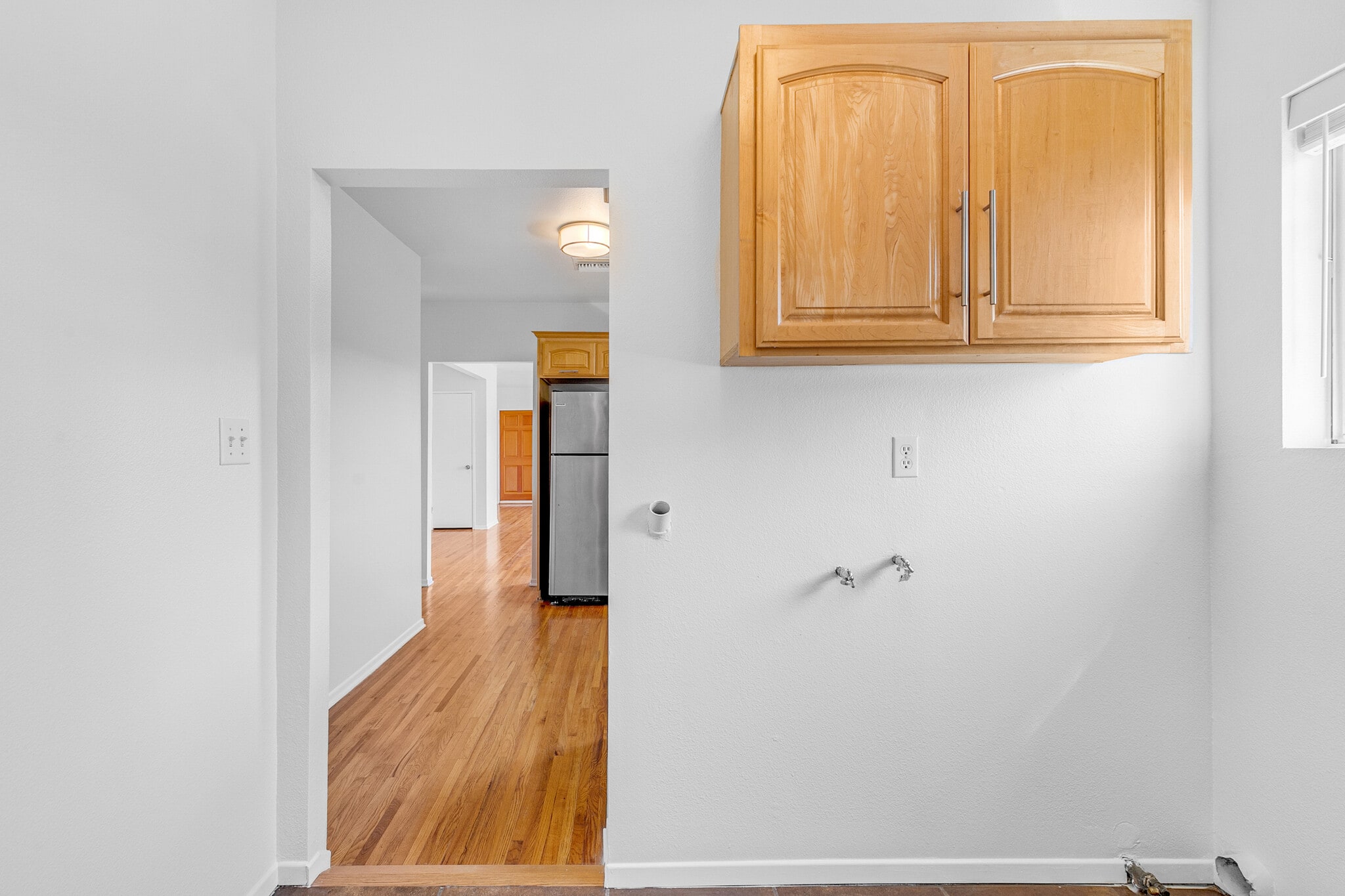 Building Photo - 2347 Moss Ave