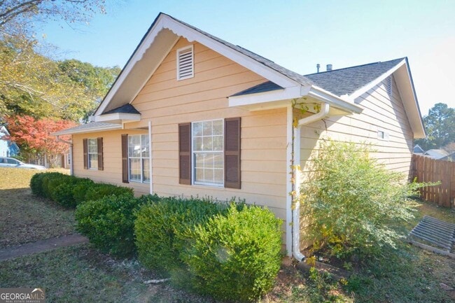 Building Photo - 130 Crystal Brook