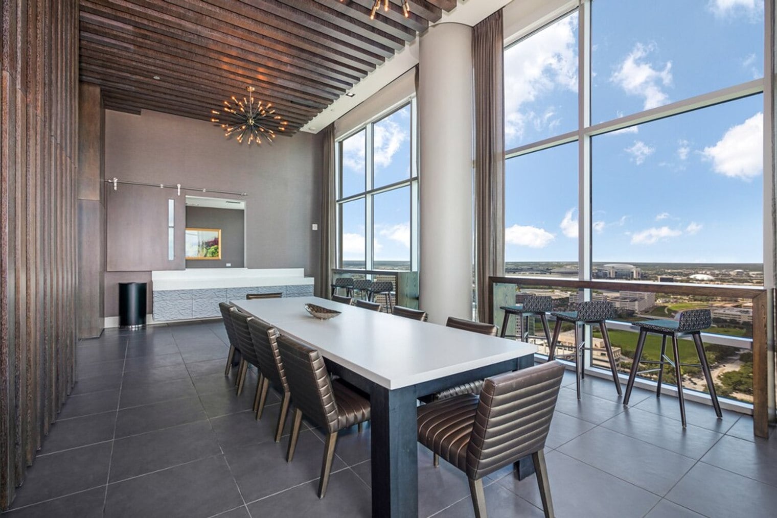 Building Photo - 1811 Southgate Blvd