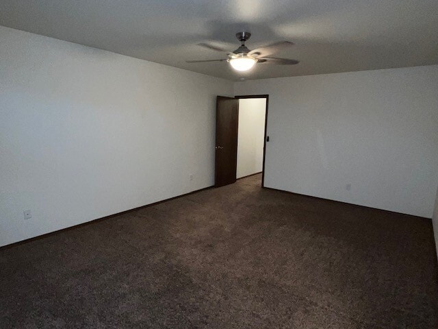 Building Photo - 2025 Aaron Dr