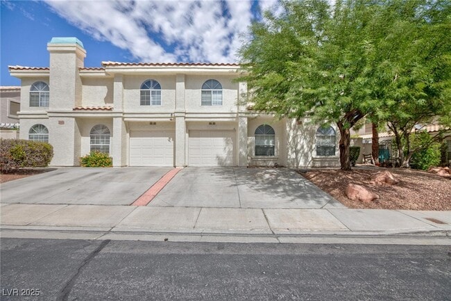 Primary Photo - 7922 Lonette Ave