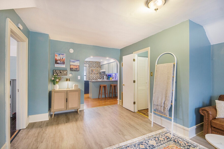 Building Photo - 514 Glenwood Ave SE