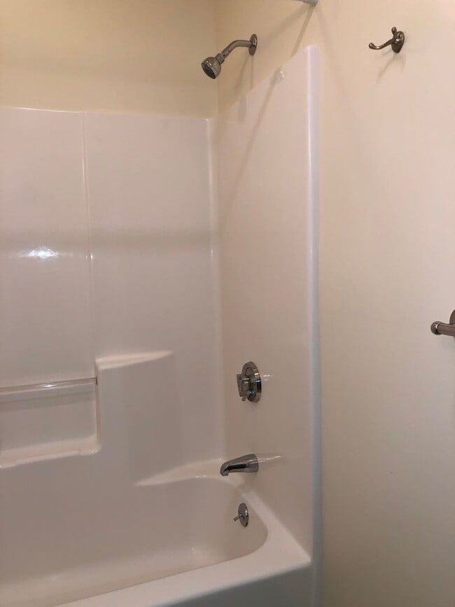 Building Photo - White Sulphur, LLC 165