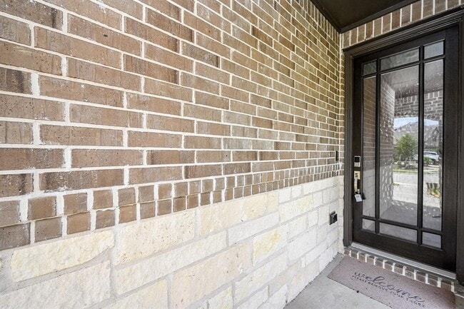 Building Photo - 18402 Mesquite Flts Trl