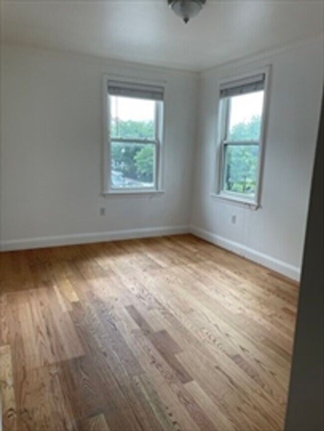Building Photo - 84-86 Maverick Street LLC