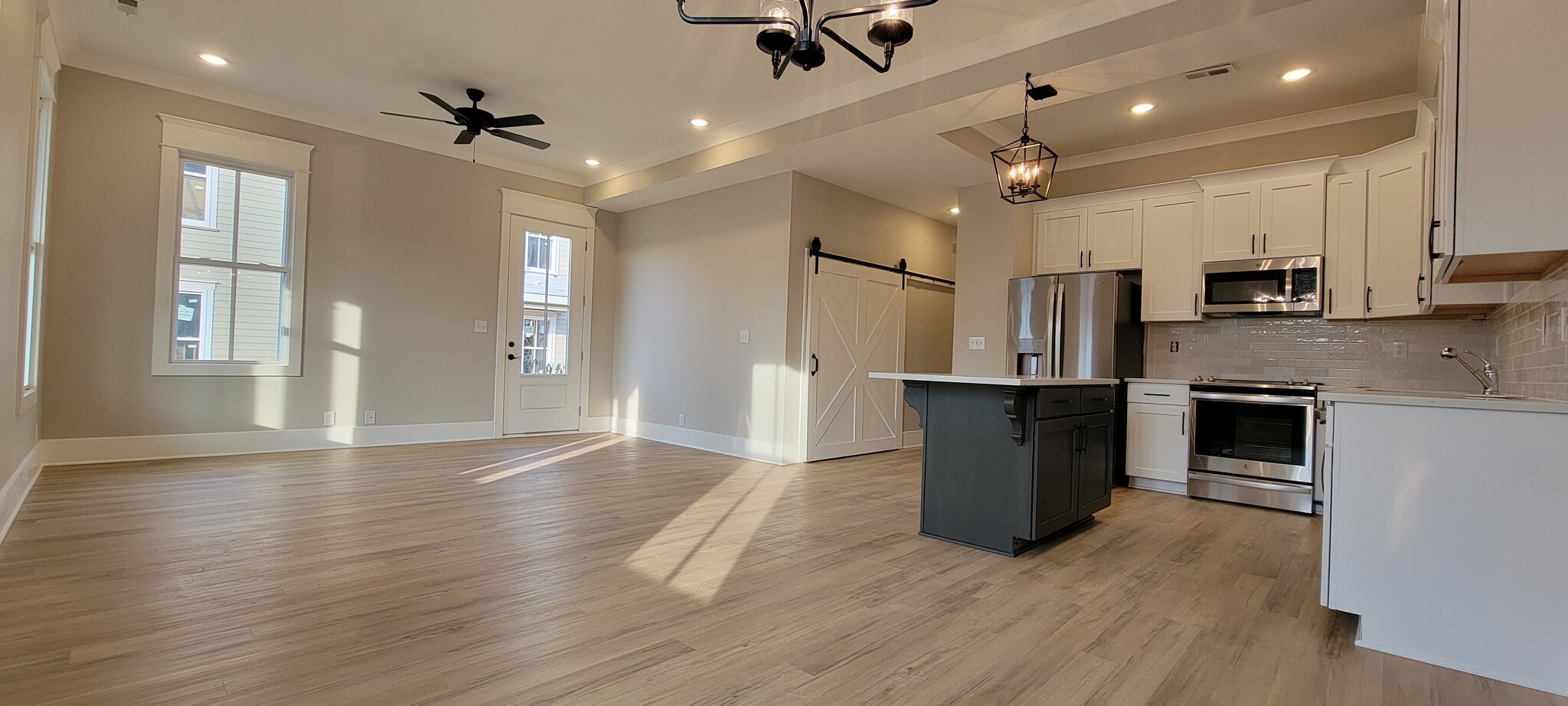 Building Photo - 10932 Monkshood Dr