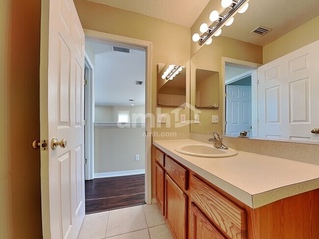 Building Photo - 6101 41st St E