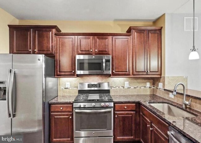 Building Photo - 4843 Dane Ridge Cir