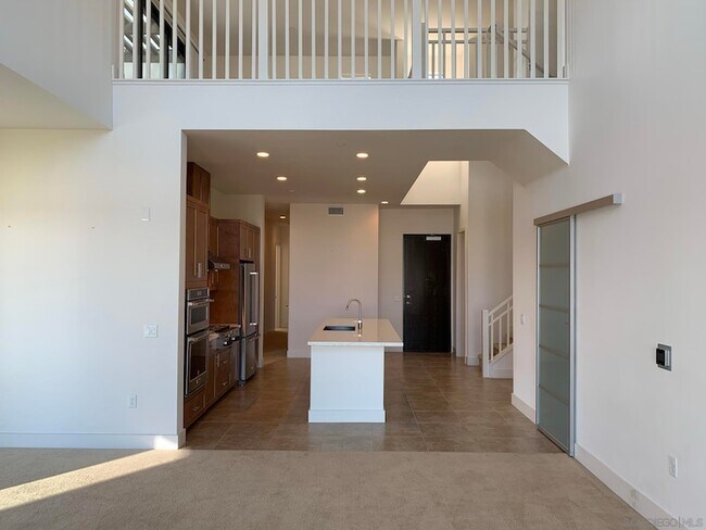 Building Photo - 8575 Aspect Dr