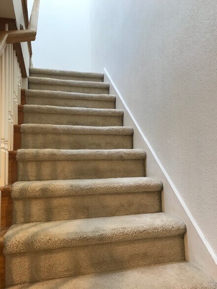 Building Photo - 1555 Cherry St