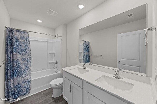 Building Photo - 4112 Ocracoke Ct