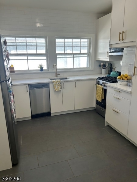 Building Photo - 96 Grove St