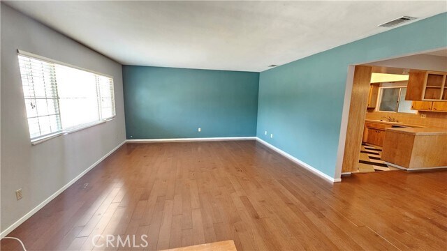 Building Photo - 35343 Mountain View St