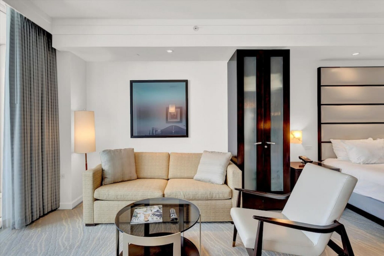 Building Photo - 4391 Collins Ave