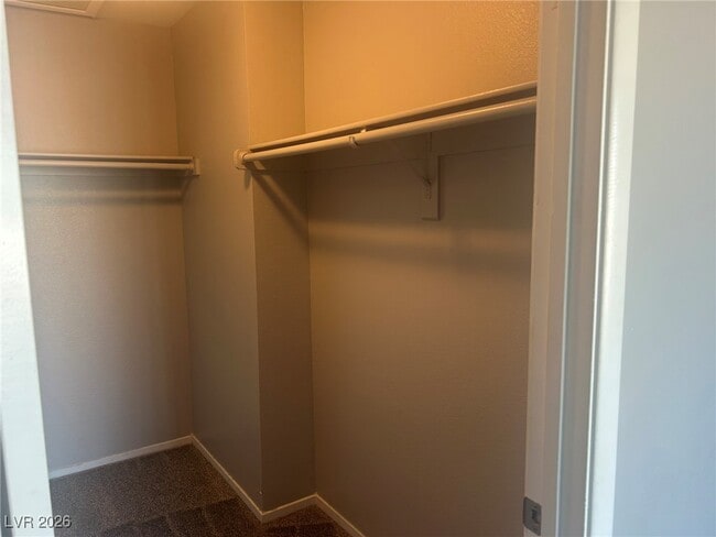 Building Photo - 948 Chaps Cir