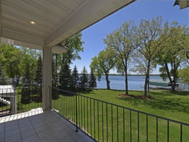 Building Photo - Amazing Minnetonka Lakefront Gated Estate - 170' Flat Shoreline, Sweeping Views, Sandy Beach