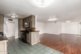 Building Photo - 6767 N 7th St