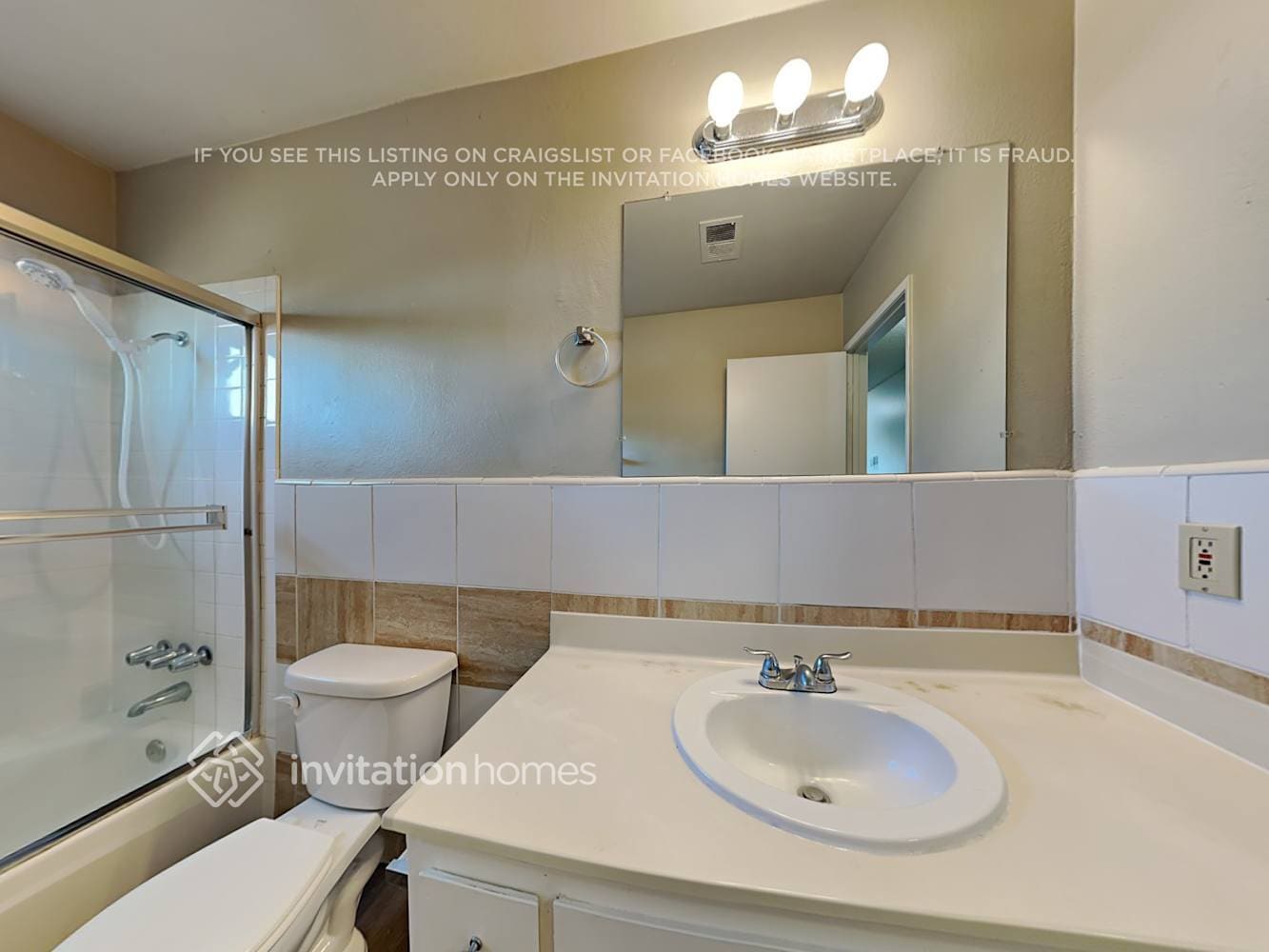 Building Photo - 301 Old River Dr