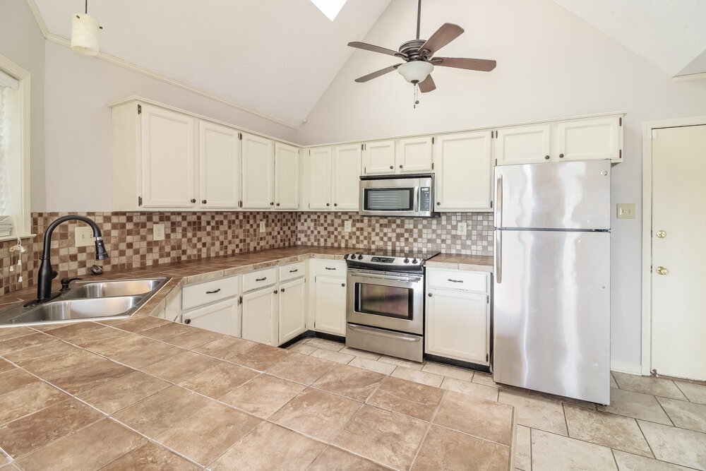 Building Photo - 1104 Fox Trace Cove
