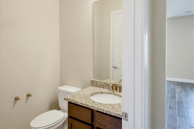 Building Photo - 3750 E Palm Valley Blvd