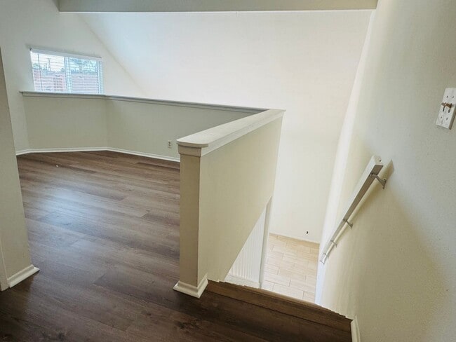 Building Photo - Your Dream Retreat Awaits in Nantucket Vil...