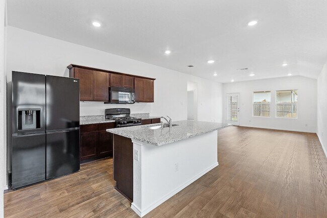 Building Photo - 115 Snapdragon Ln