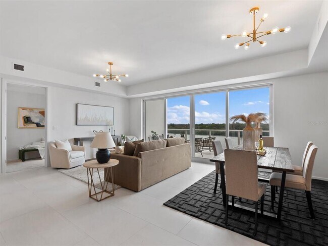 Building Photo - 1020 Sunset Point Rd