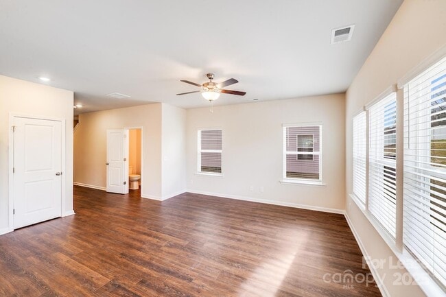 Building Photo - 2019 Sadler Wds Ln