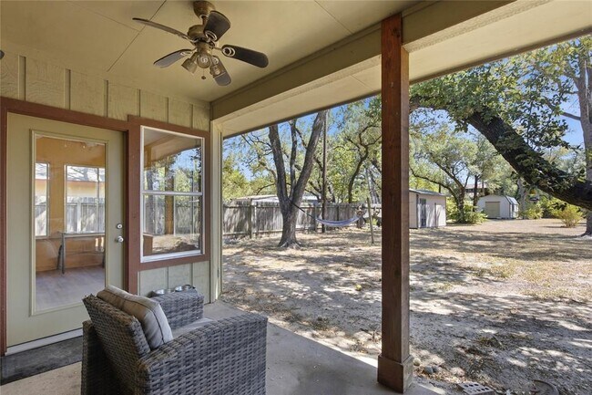 Building Photo - 13319 Water Oak Ln