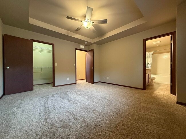 Building Photo - 8951 White Coral Way