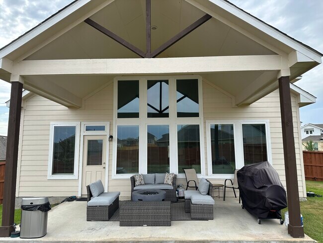 Building Photo - 4117 Monteverde View