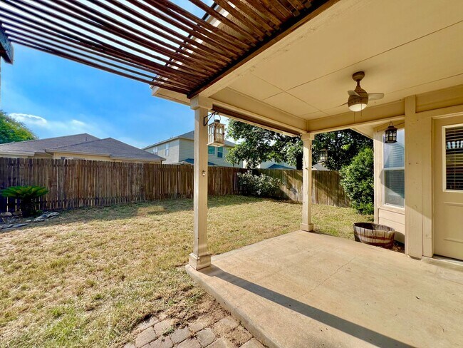 Building Photo - 11111 Dewberry Field