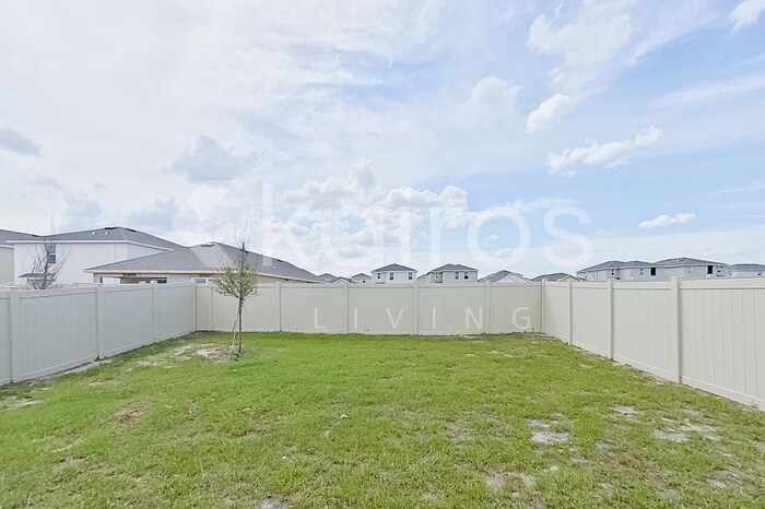 Building Photo - 8610 SW 44th Ct