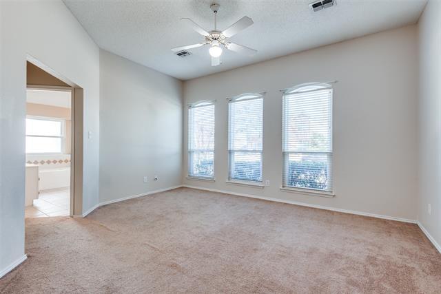 Building Photo - 8205 Burleigh St