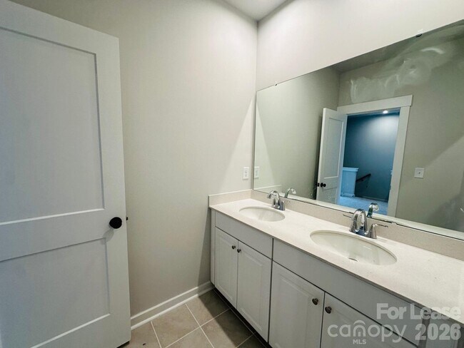 Building Photo - 3219 Finchborough Ct