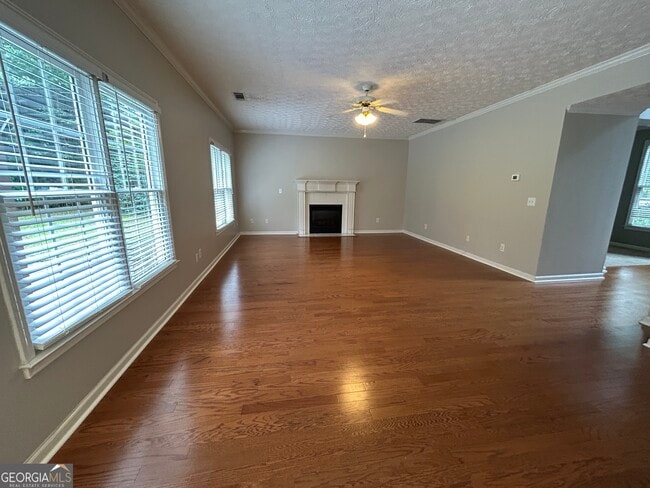 Building Photo - 5445 Silk Oak Way