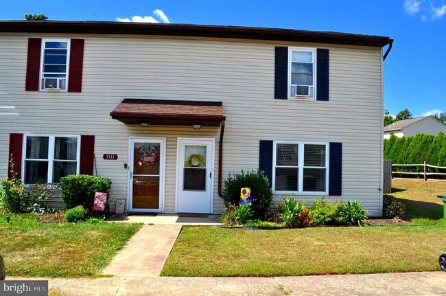 Primary Photo - 3110 Galaxy Rd