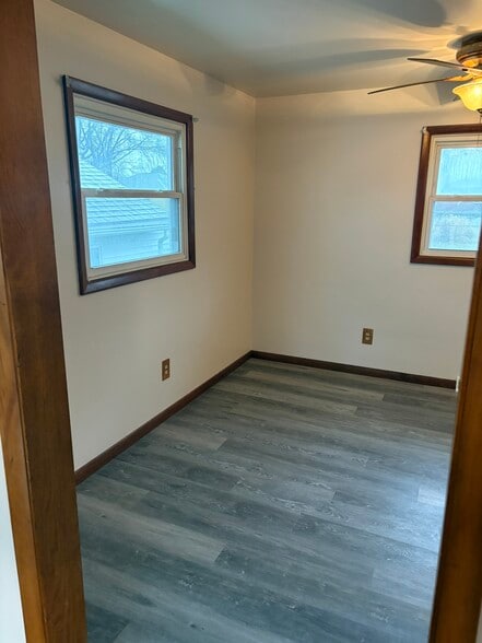 Building Photo - 3815 Dexter Ave