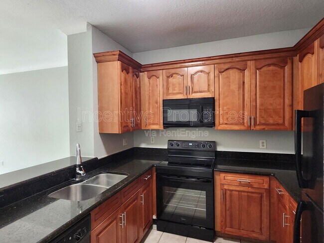 Building Photo - 2624 Robert Trent Jones Dr