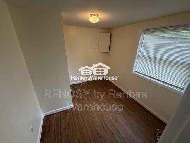 Building Photo - 5705 Fieldview Ct