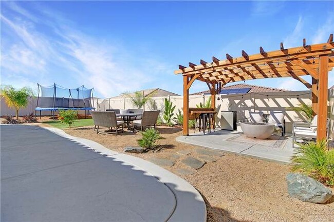 Building Photo - 29167 Silverdale Ln
