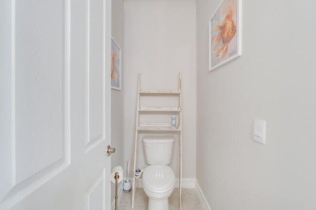 Building Photo - 217 Ibiza Lp